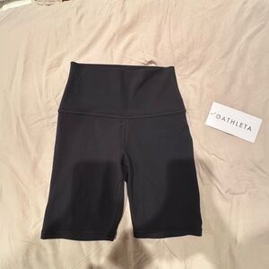 ATHLETA NWT TRANSCEND 7” BIKE SHORTS